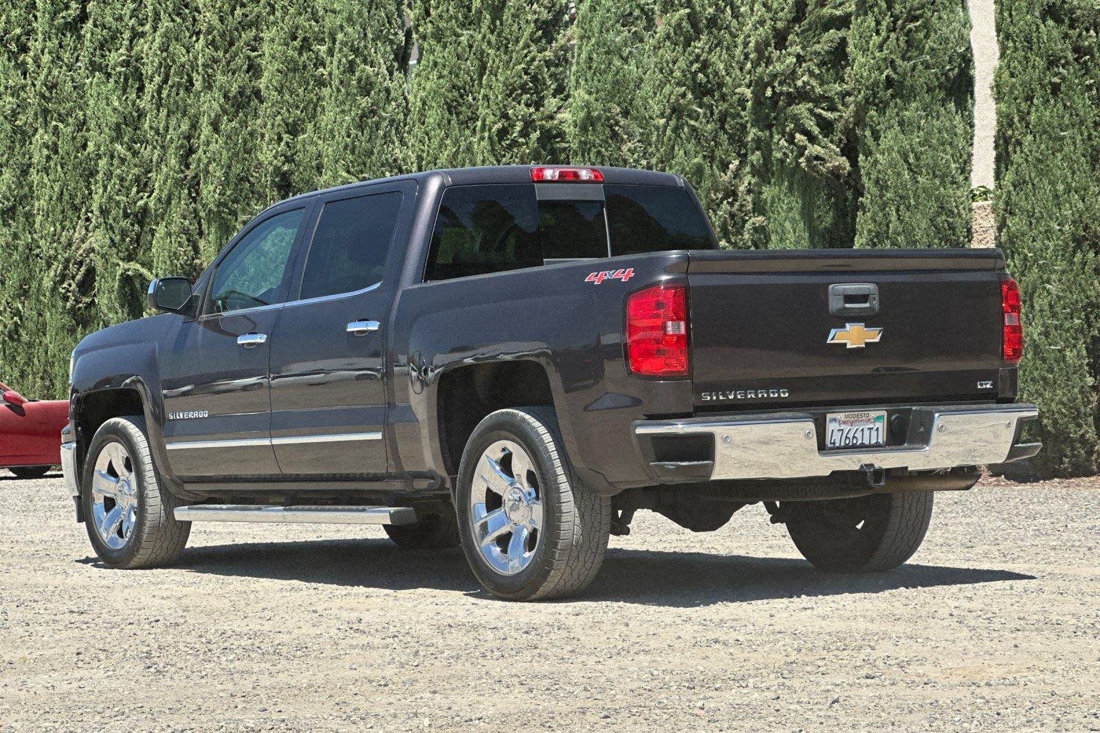 Used 2015 Tungsten Metallic Chevrolet LTZ image 6