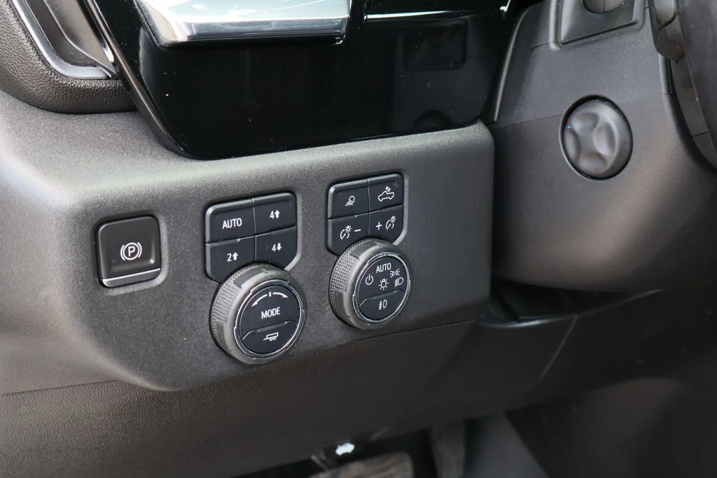 Used 2023 White Chevrolet LTZ image 13