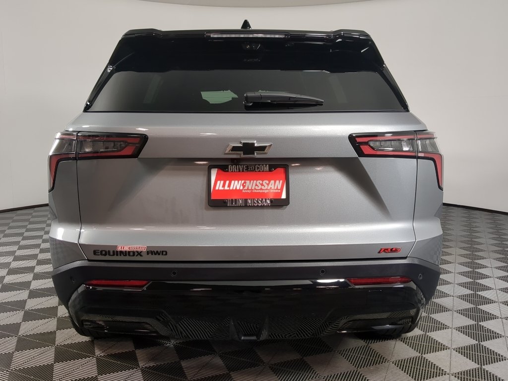 Used 2025 Sterling Gray Metallic Chevrolet AWD RS image 7