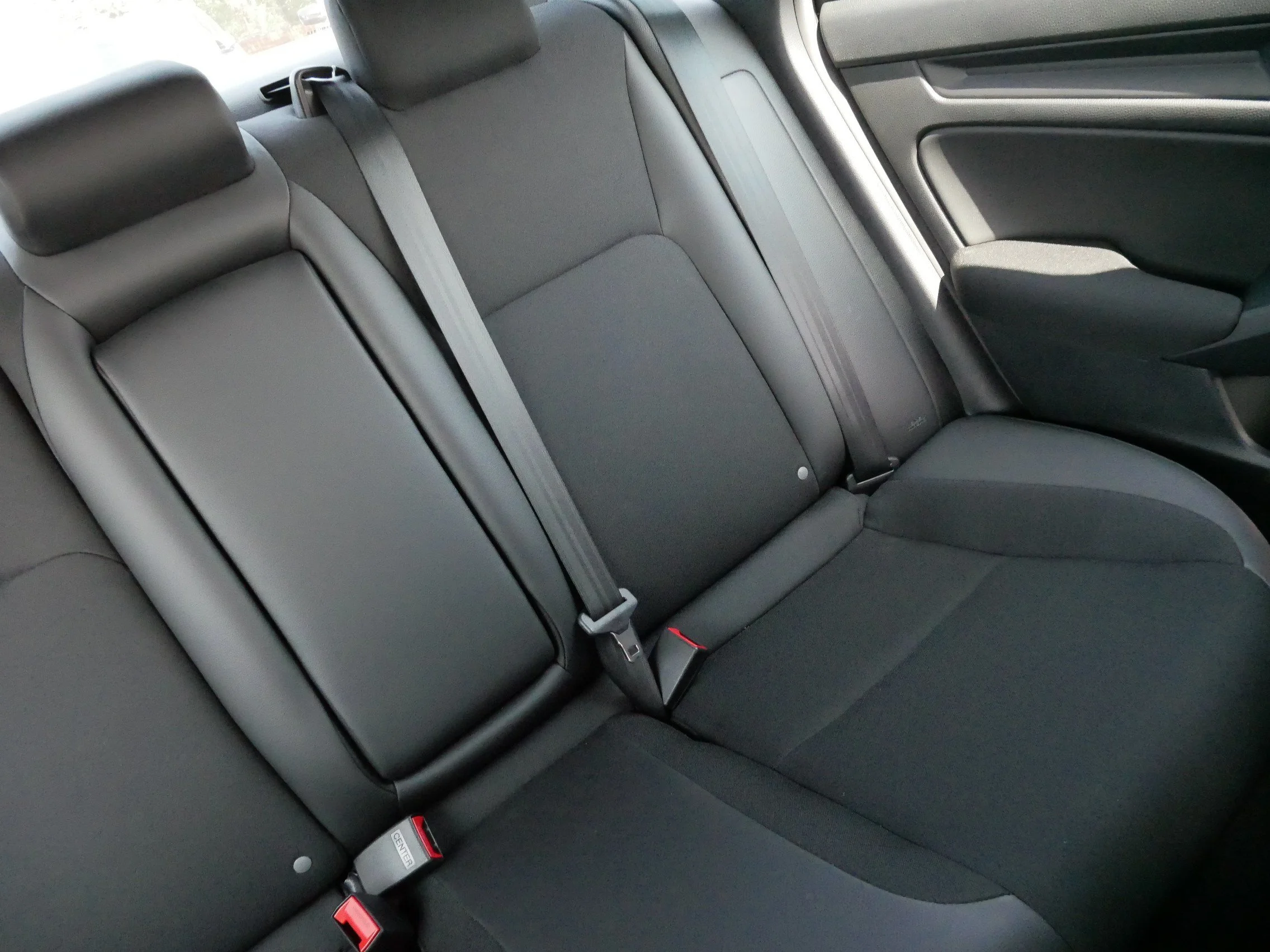 Used 2025 Platinum White Pearl Honda Sport image 14