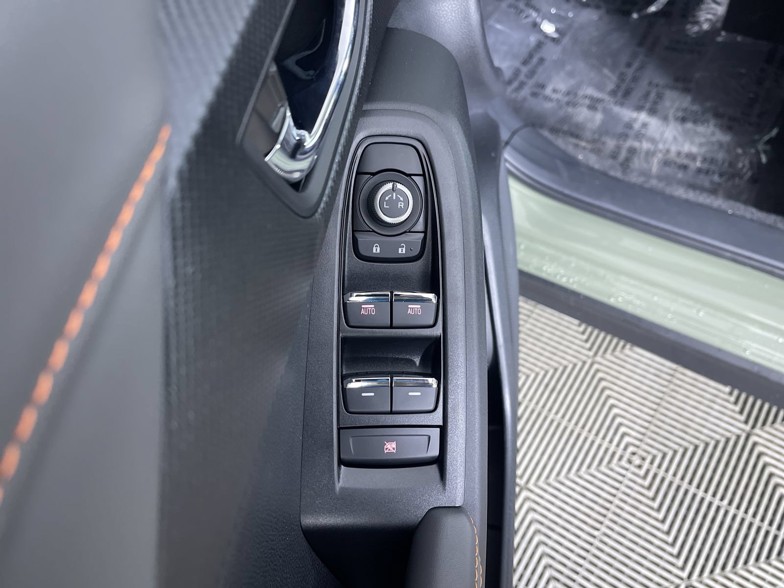 New 2026 ALPINE GREEN Subaru Limited image 13