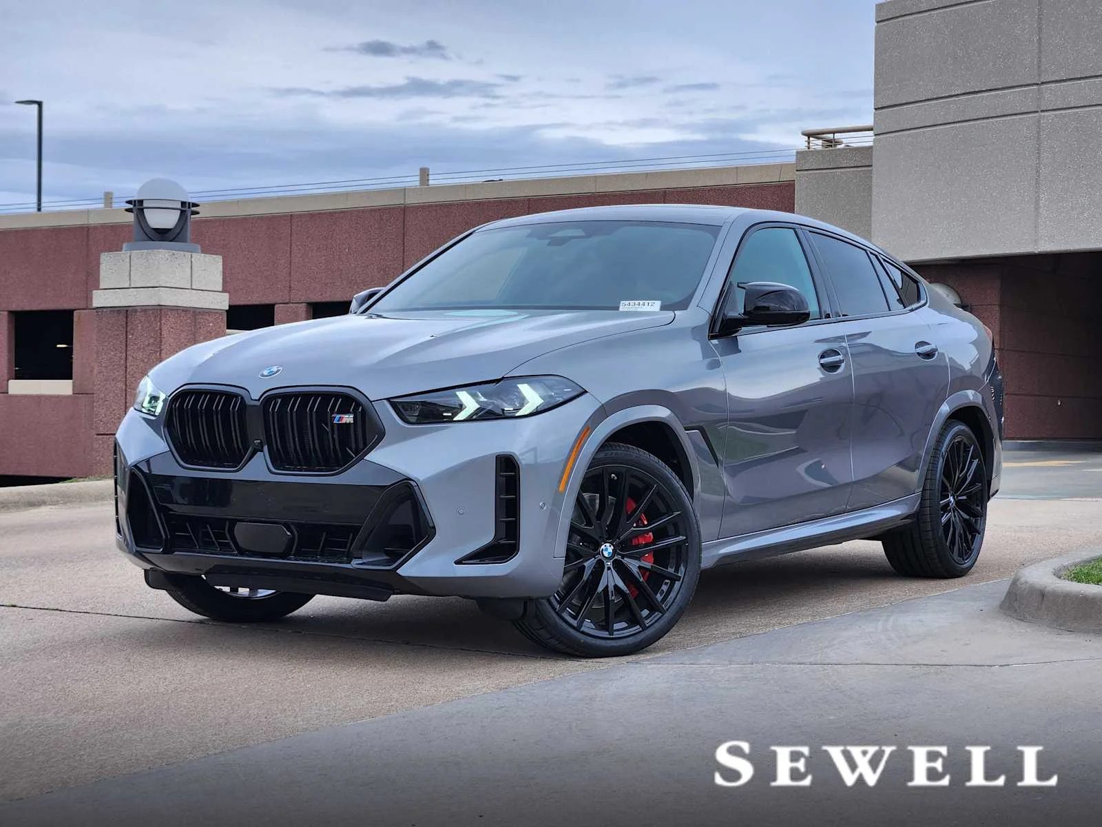 2027 BMW X6 M60i
