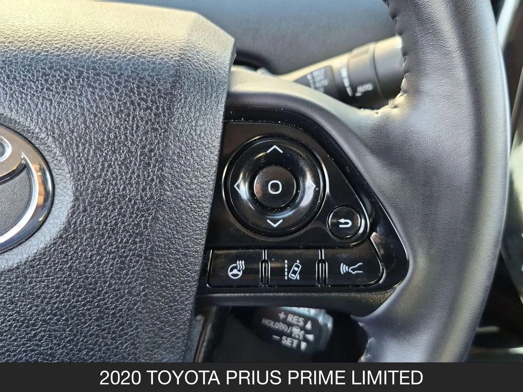 Used 2020 Gray Toyota Limited image 18