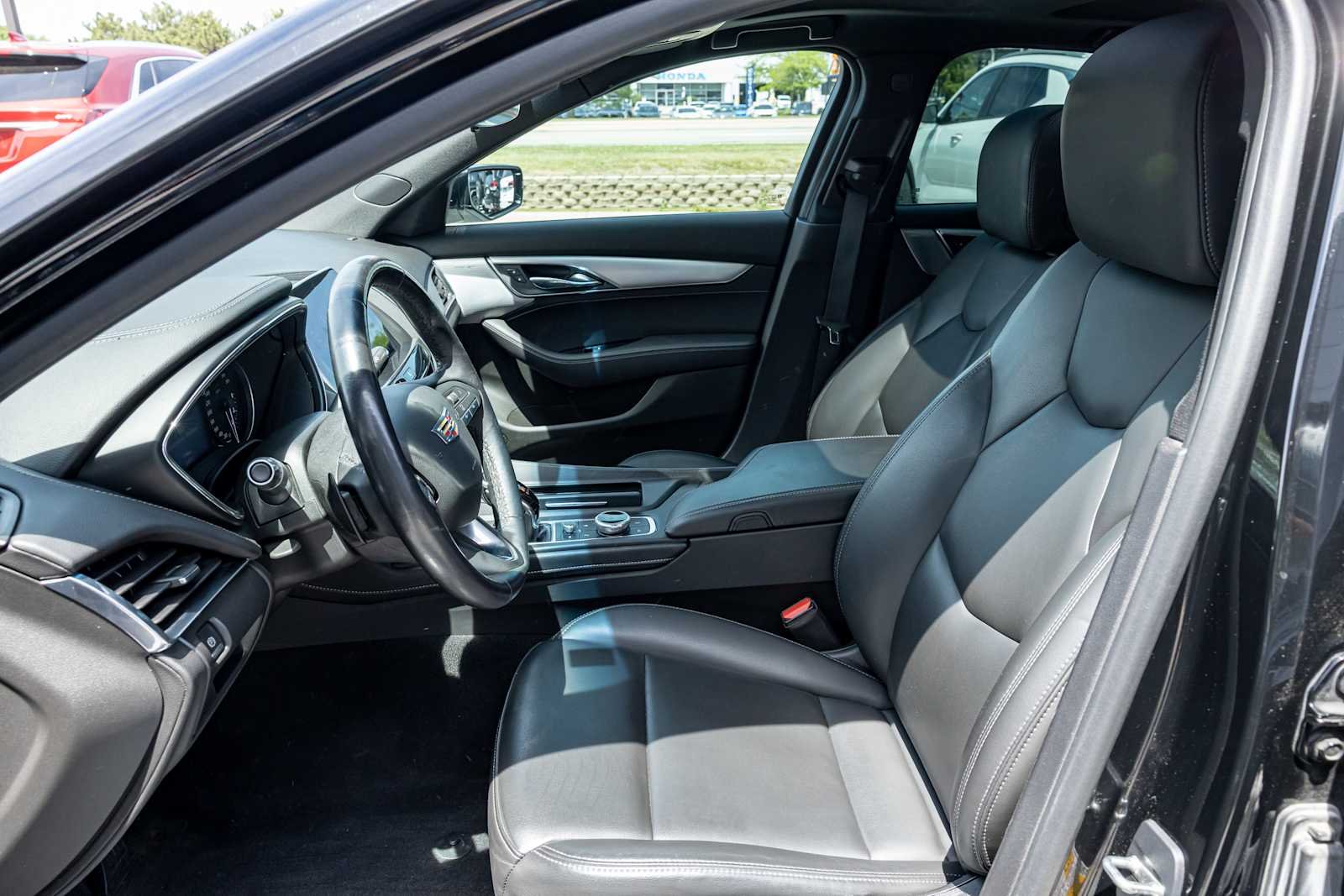 Used 2023 Black Raven Cadillac Luxury image 28