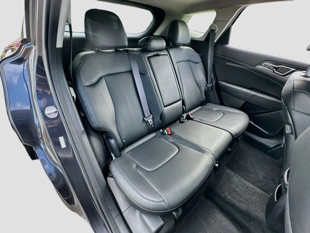 Certified Used 2026 Gray Kia SX image 29