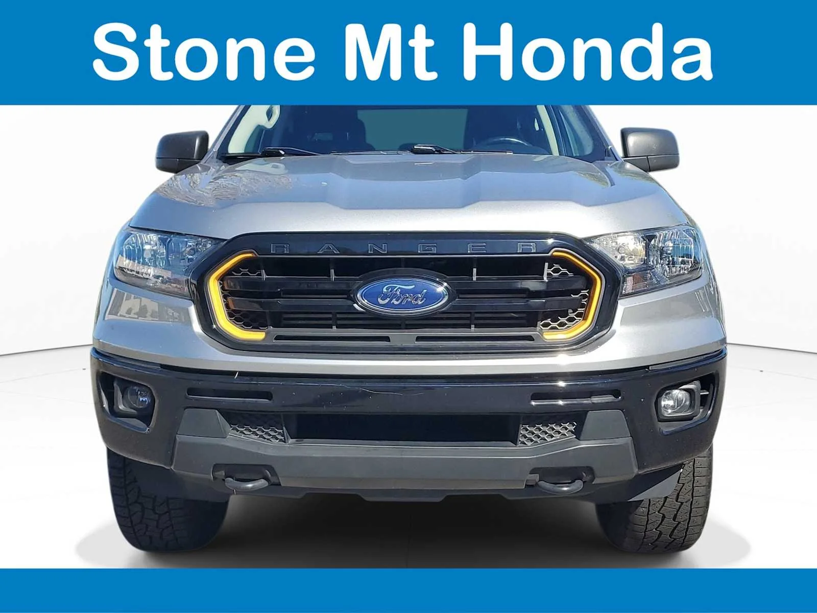 Used 2022 Iconic Silver Metallic Ford XLT image 2