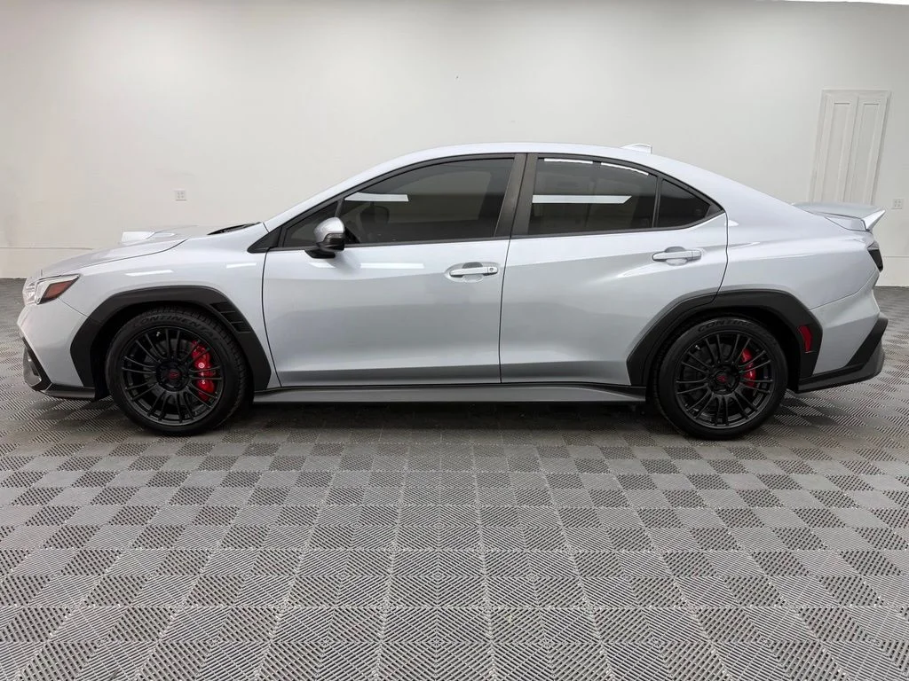 Used 2024 Silver Subaru TR image 12