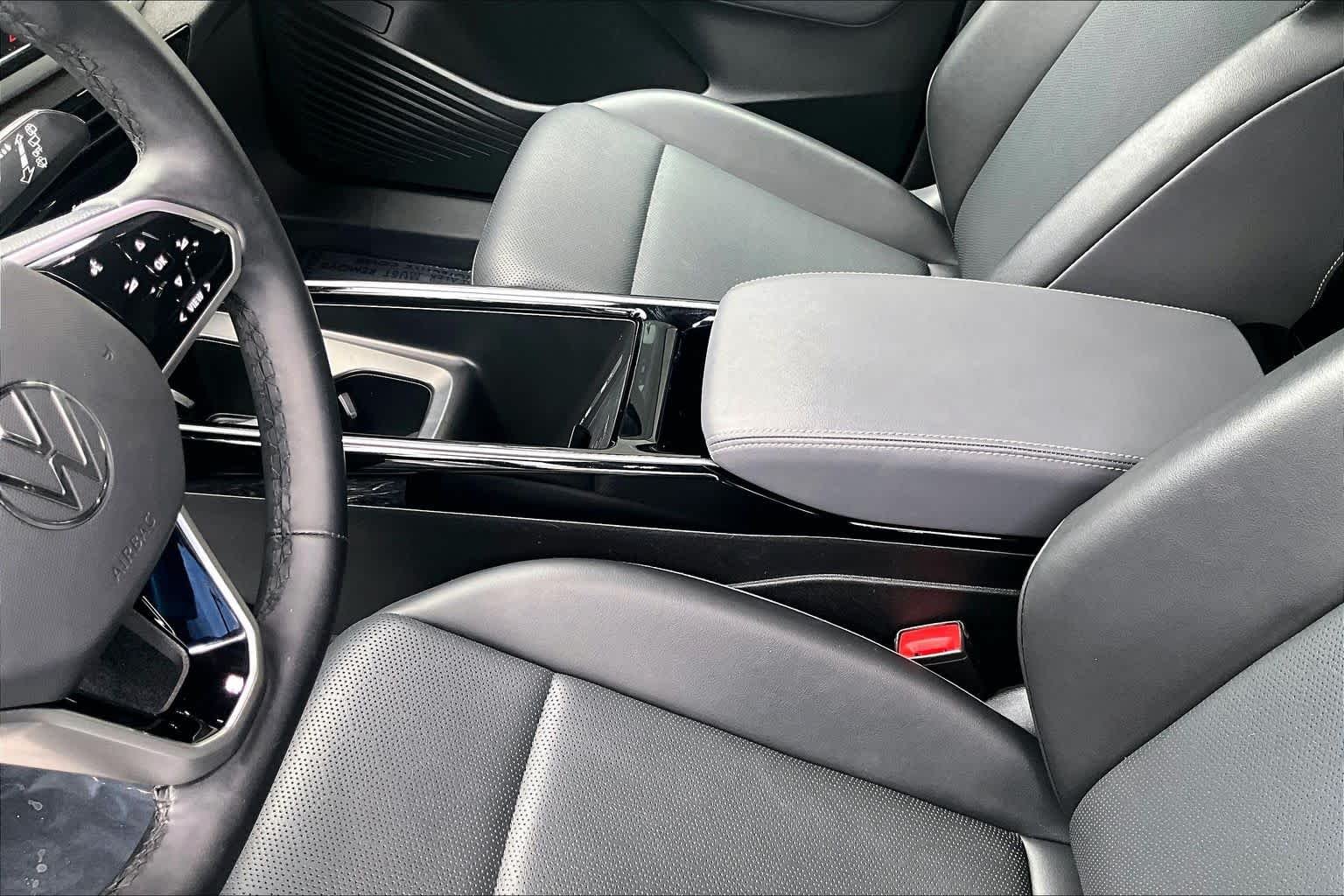 Used 2024 Pure Gray Volkswagen S image 16