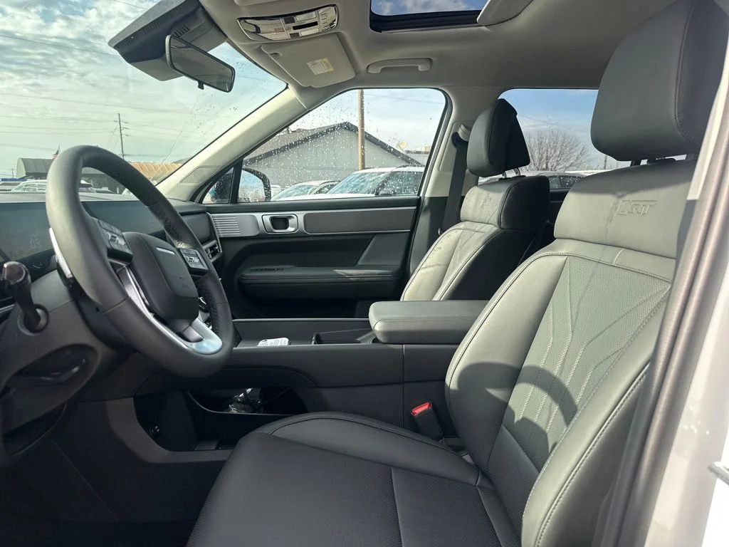 New 2026 Serenity White Hyundai XRT image 10