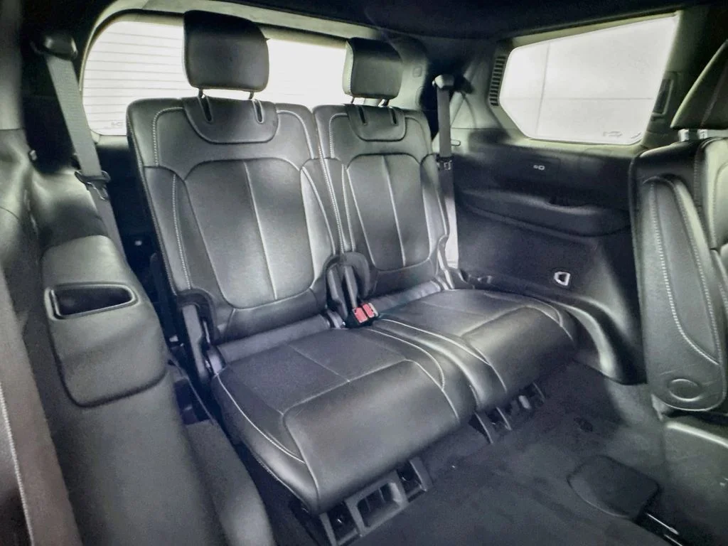 Used 2024 Gray Jeep Limited image 37