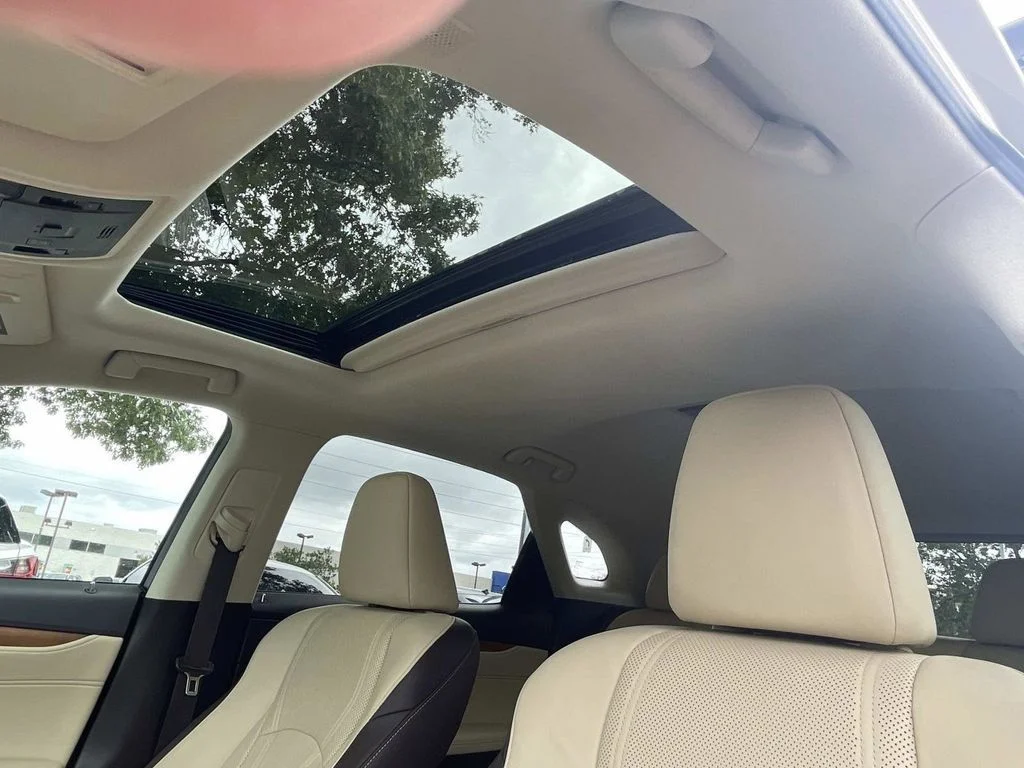 Used 2019 Beige Lexus 350 image 15