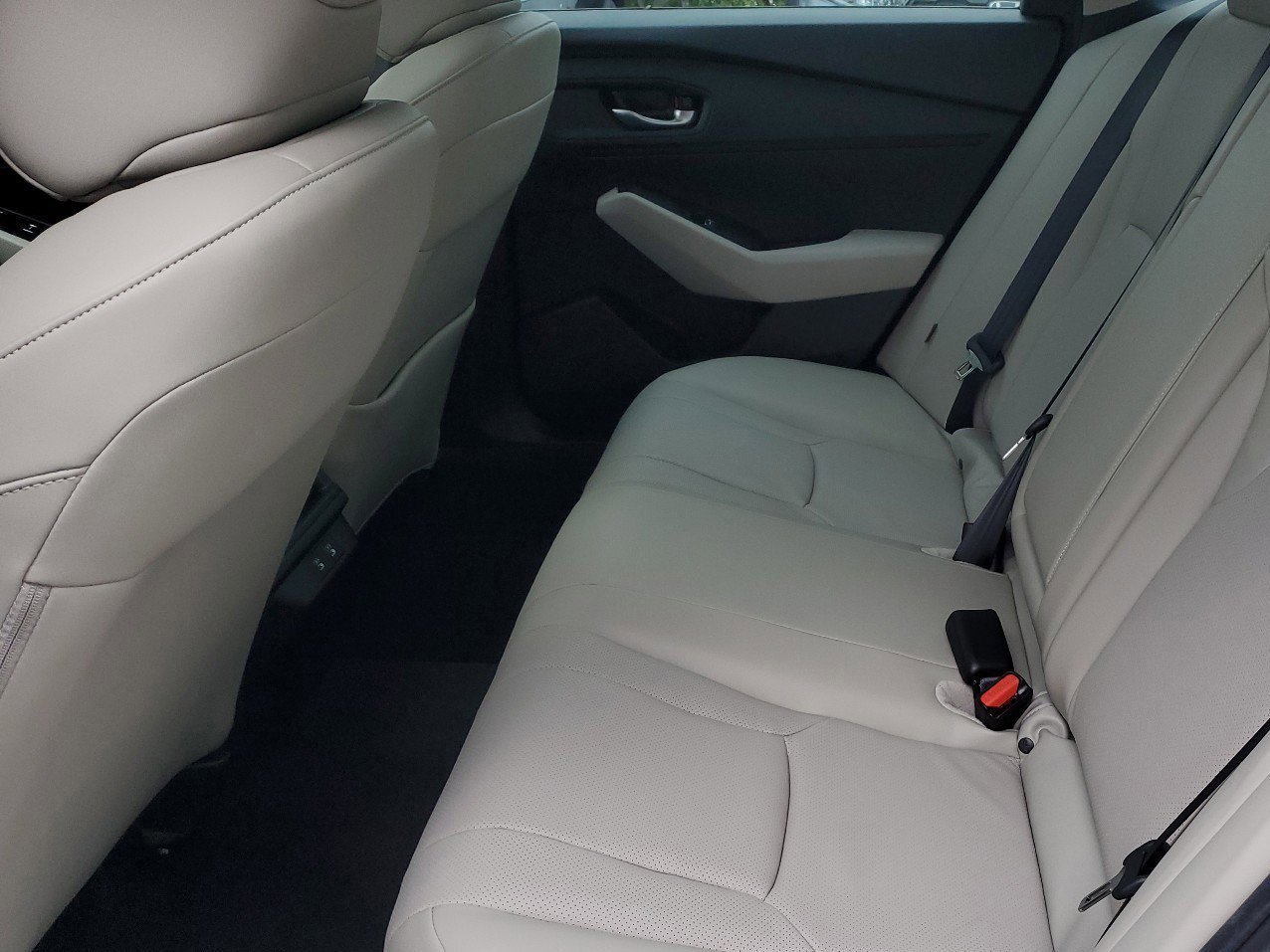 2025 Honda Accord Hybrid EX-L - Photo 10