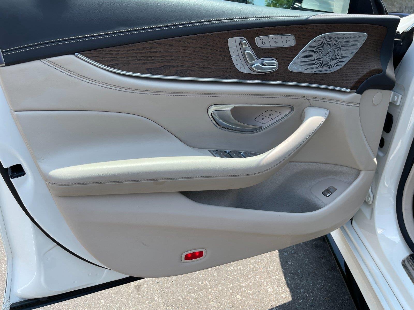 Used 2021 designo Diamond White Metallic Mercedes-Benz AMG® GT 63 image 13