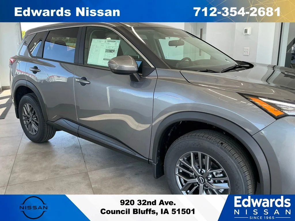 2026 Nissan Rogue SV AWD's photo