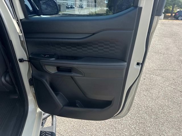 Used 2025 Beige Ford XL image 20
