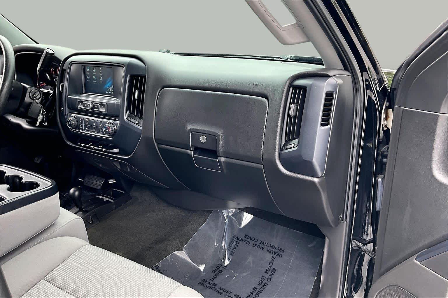 Used 2018 Black Chevrolet Custom image 18