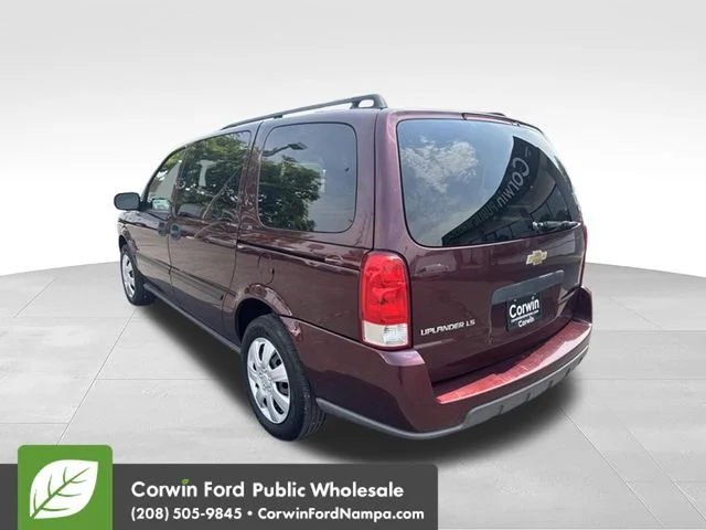 Used 2006 Red Chevrolet LS image 7