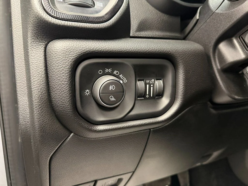 2026 RAM 2500 Rebel - Photo 18