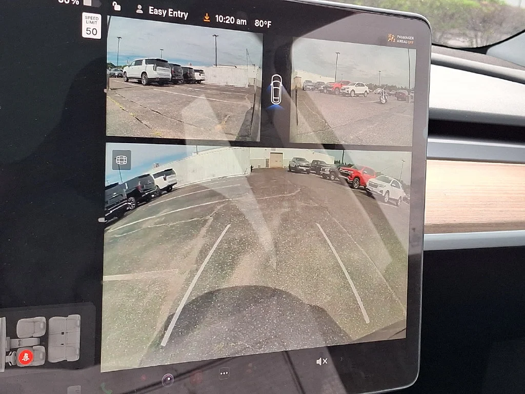 Used 2023  Tesla Long Range image 24