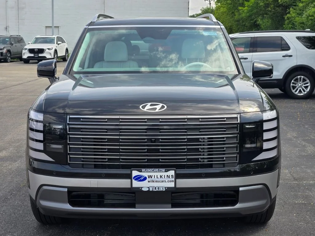 New 2026 Abyss Black Hyundai SEL Premium image 2