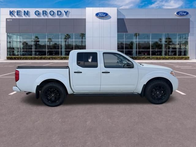 Used 2021 White Nissan SV image 4