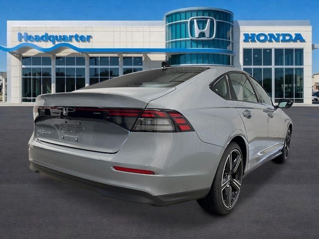 New 2026 Urban Gray Pearl Honda SE image 3