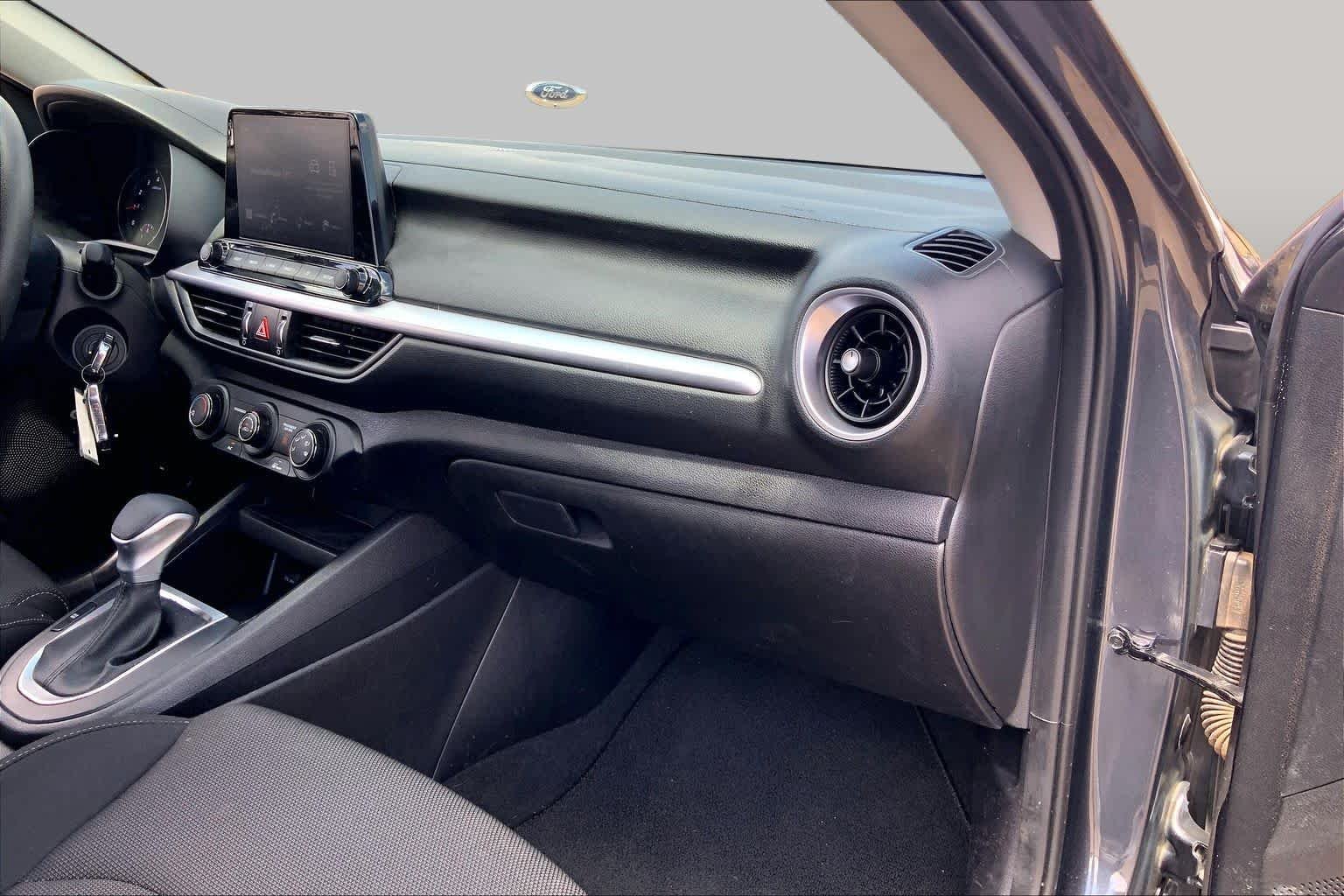 Used 2023 Gravity Gray Kia LXS image 19