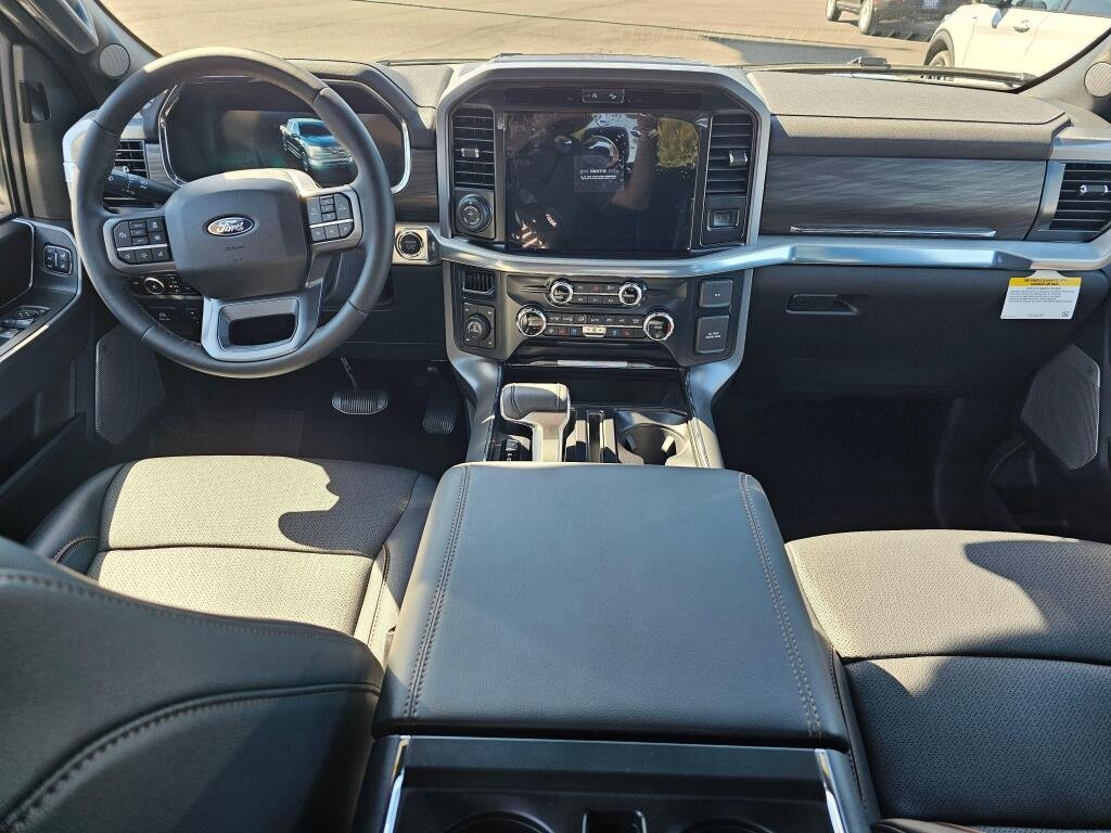 New 2026 Agate Black Metallic Ford Lariat® image 19