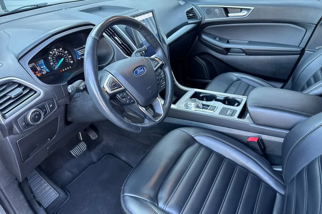 2024 Ford Edge SEL - Photo 10