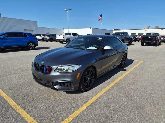 2016 BMW 2 Series M235i xDrive Coupe's photo