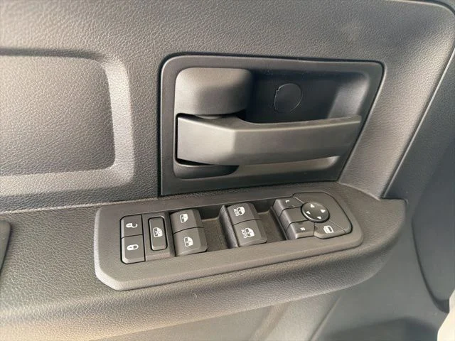 2026 RAM 2500 Tradesman - Photo 17
