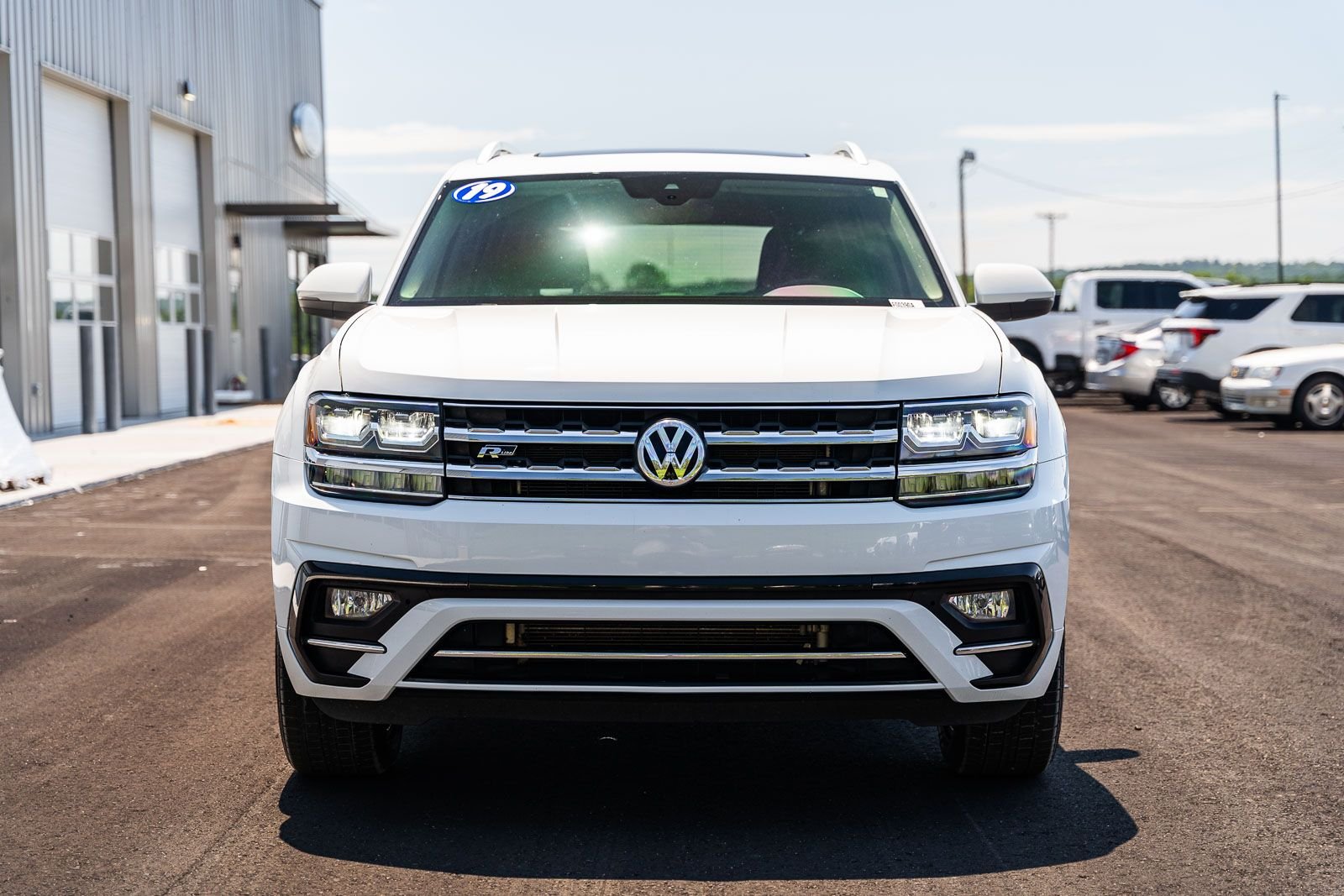 Used 2019 Volkswagen Atlas SE R-Line w/Tech with VIN 1V2YR2CA4KC579695 for sale in Graniteville, SC