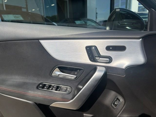 Used 2019 Black Mercedes-Benz A 220 image 10