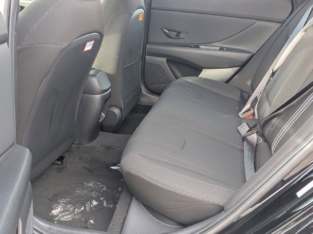 Used 2026 Black Hyundai SEL Sport image 22