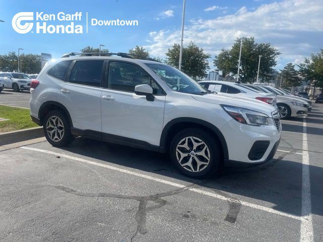 Used 2021 Crystal White Pearl Subaru Premium image 1