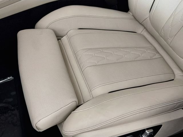 New 2027 Blue Ridge Mountain Metallic BMW xDrive40i image 20