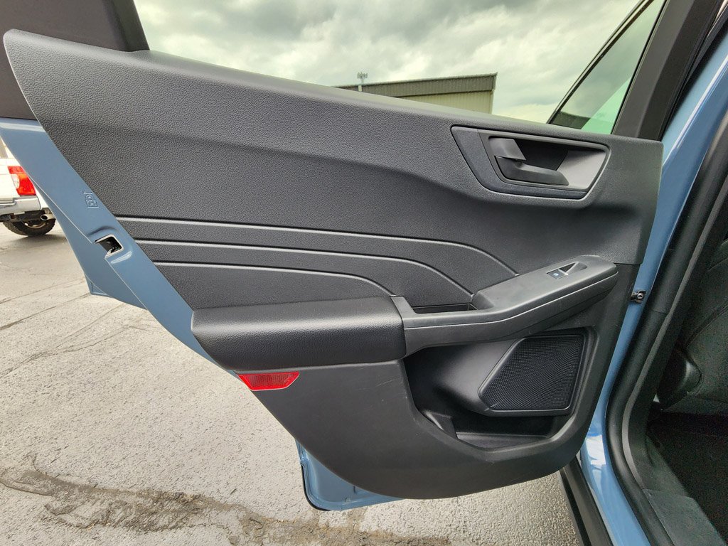 Used 2023 Vapor Blue Metallic Ford Active image 16