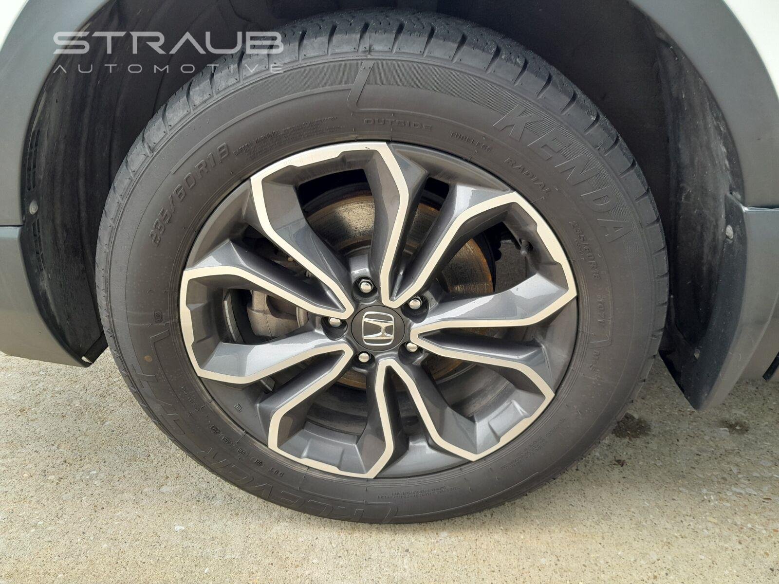 Used 2021 Platinum White Pearl Honda EX-L AWD image 9