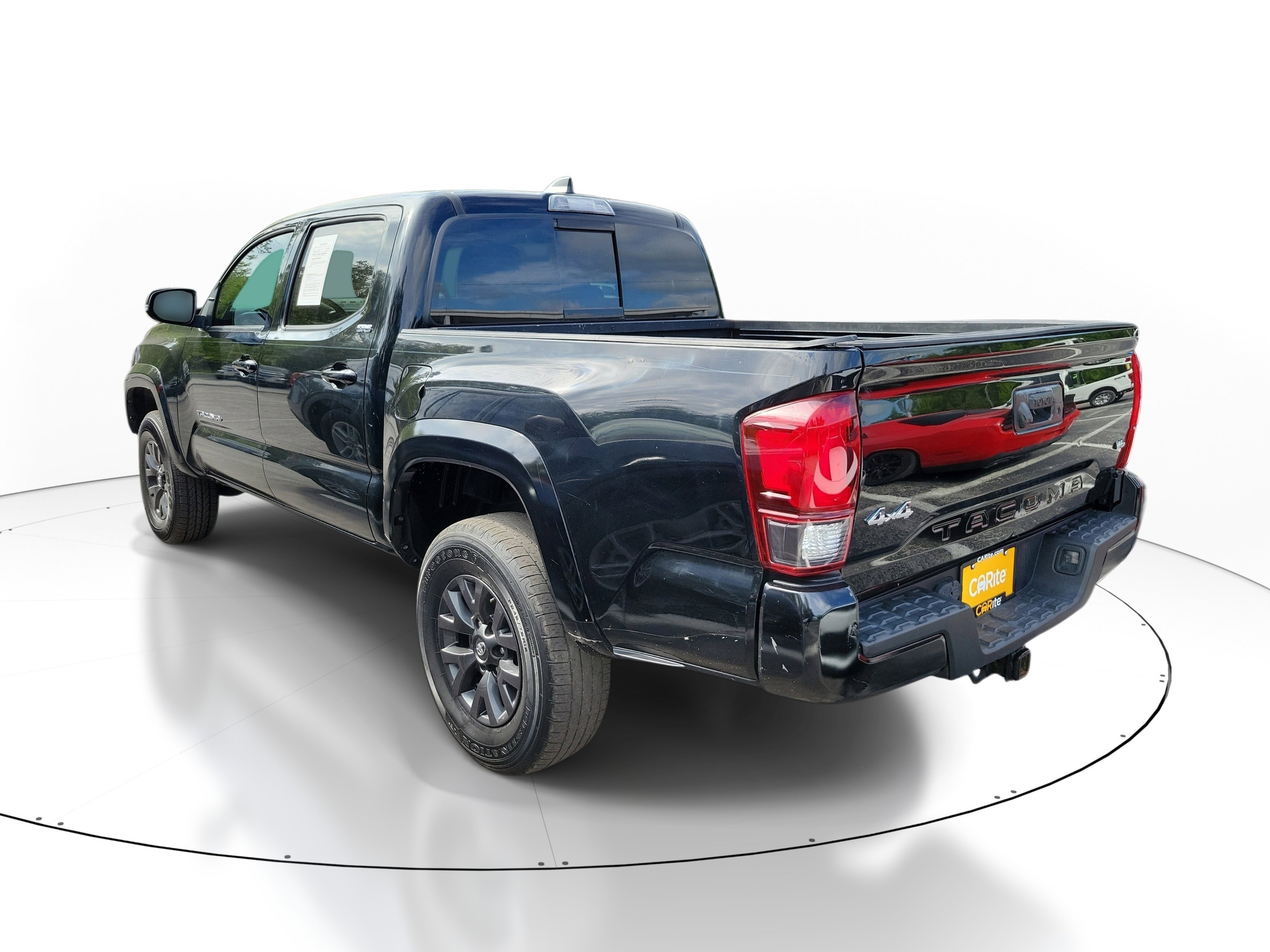 Used 2022 Midnight Black Metallic Toyota SR5 image 3