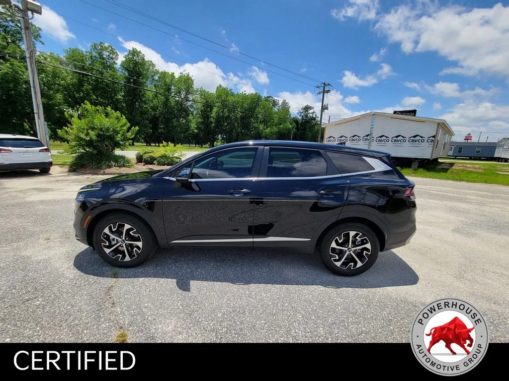 Used 2024 Black Kia EX image 3