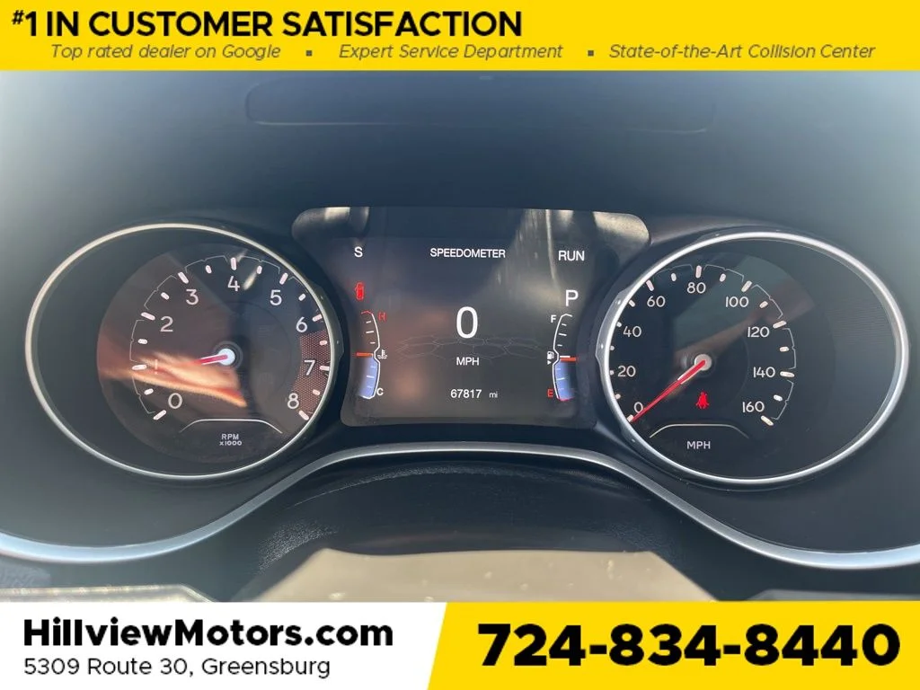 Used 2019 Olive Green Pearlcoat Jeep Limited image 22