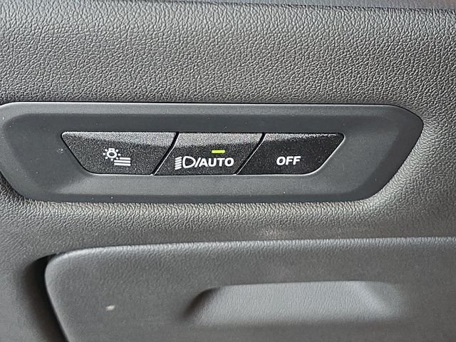Used 2024 Gray BMW M60i image 29