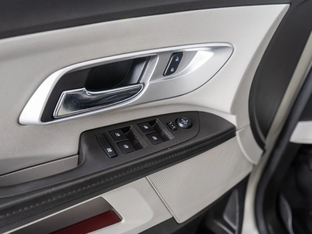 Used 2014 Gold Chevrolet LS image 21
