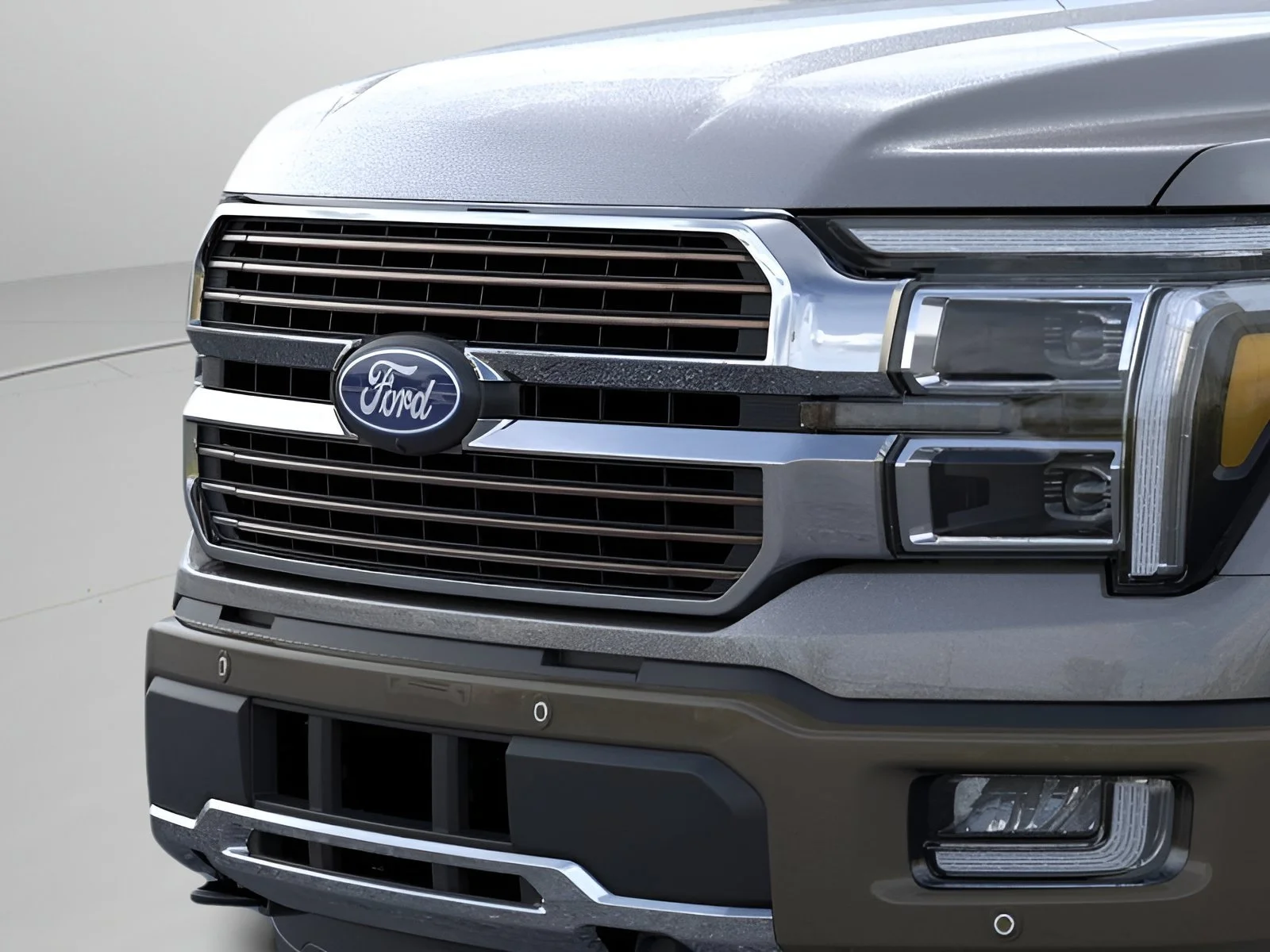 New 2026 Carbonized Gray Metallic Ford King Ranch image 19