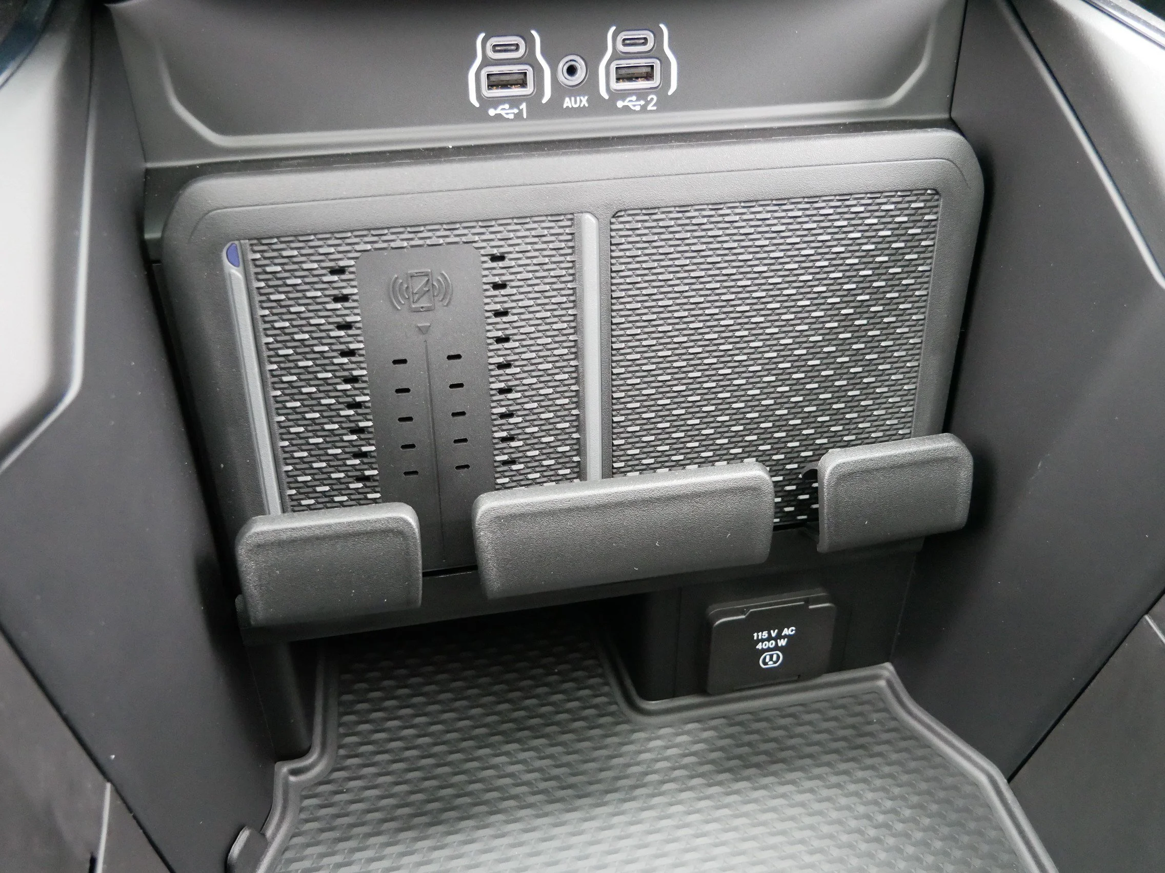 New 2026 Silver Zynith Exterior Paint RAM Laramie image 17