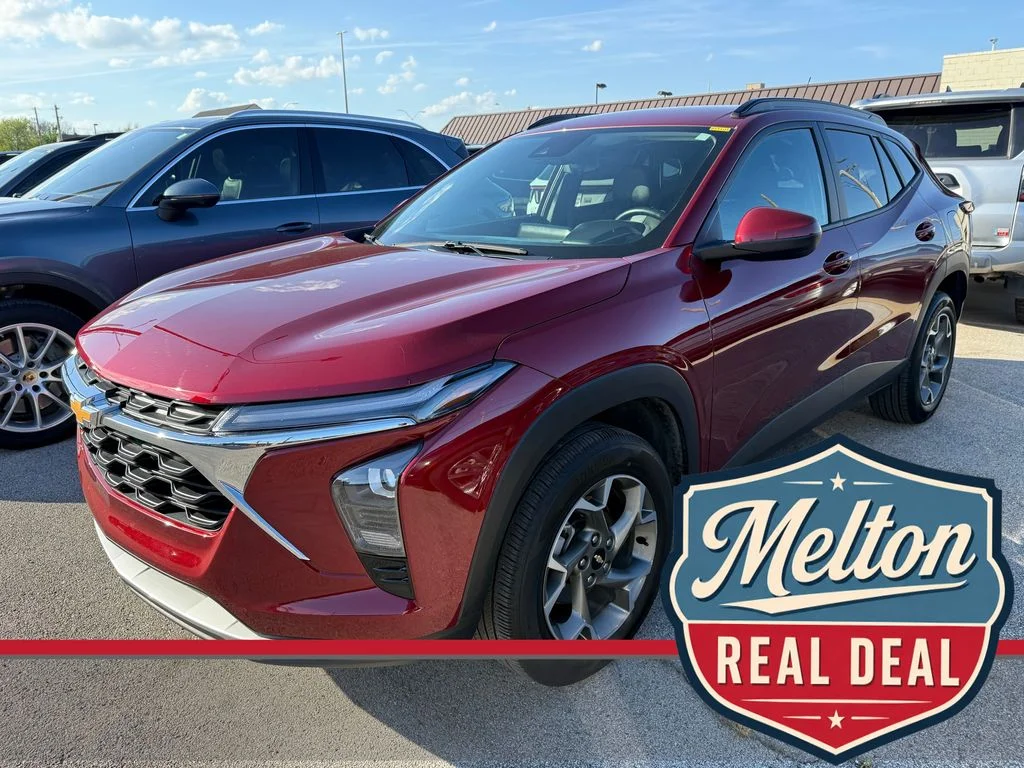 Used 2025 Red Chevrolet LT image 1