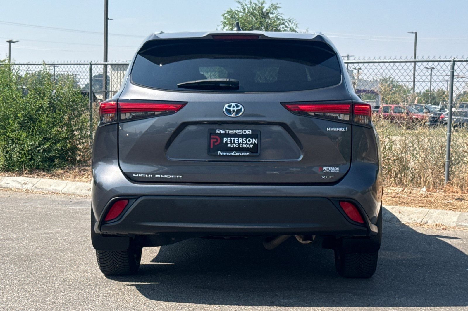 Used 2022 Gray Toyota XLE image 5
