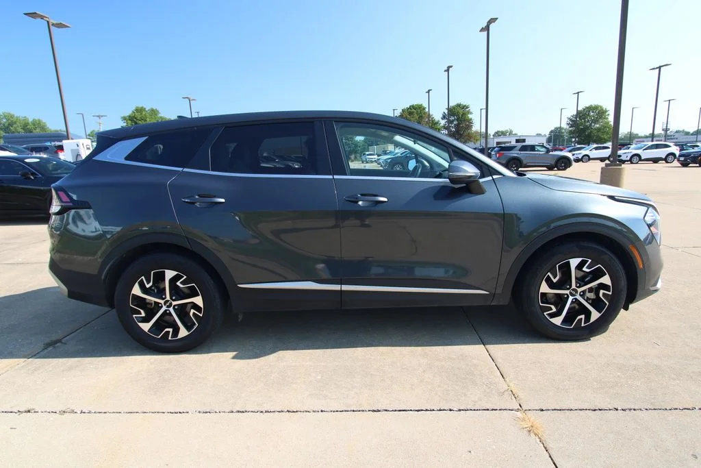 Used 2023 Gray Kia EX image 4