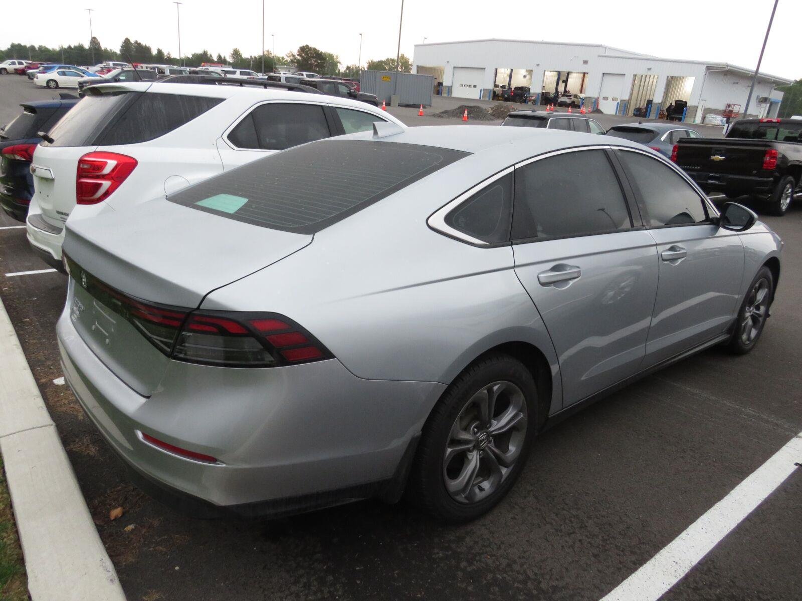 Used 2024 Solar Silver Metallic Honda EX image 10