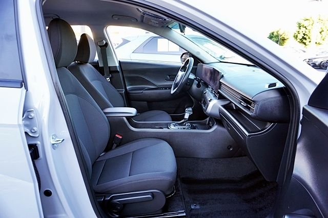 Used 2026 Gray Hyundai SEL Sport image 10